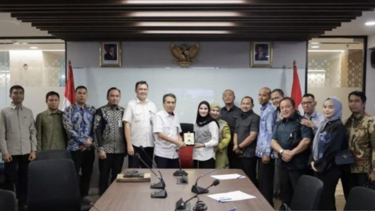 Pembangunan TPST Regional Banjarbakula: DPRD Kalsel dan KemenPUPR Percepat Penanganan Sampah