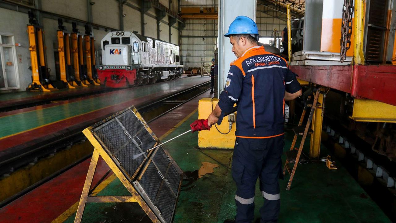 KAI Daops 1 Jakarta tambah 17 kereta tambahan untuk libur Natal dan Tahun Baru