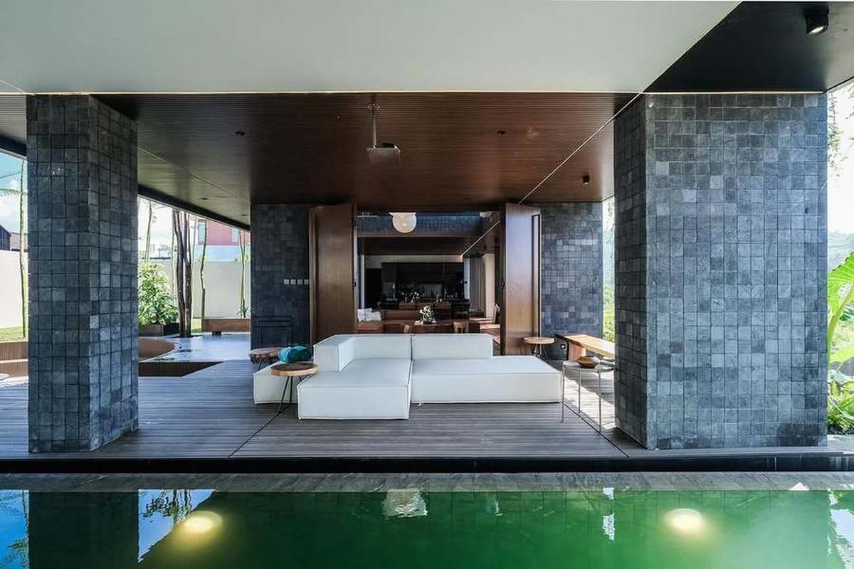 8 Potret Villa Baru Rachel Vennya di Bandung, Didesain Mewah dengan Kolam Renang dan 3 Kamar Tidur - Banjir Pujian
