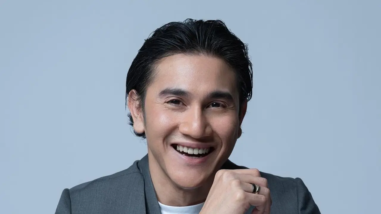 Vino G. Bastian