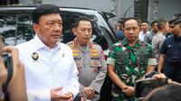 Menteri Koordinator Bidang Politik dan Keamanan (Menko Polkam) Budi Gunawan disela kunjungan ke Gambir dan beberapa titik strategis di Jabodetabek. (Foto: Tim Humas Kemenko Polkam).