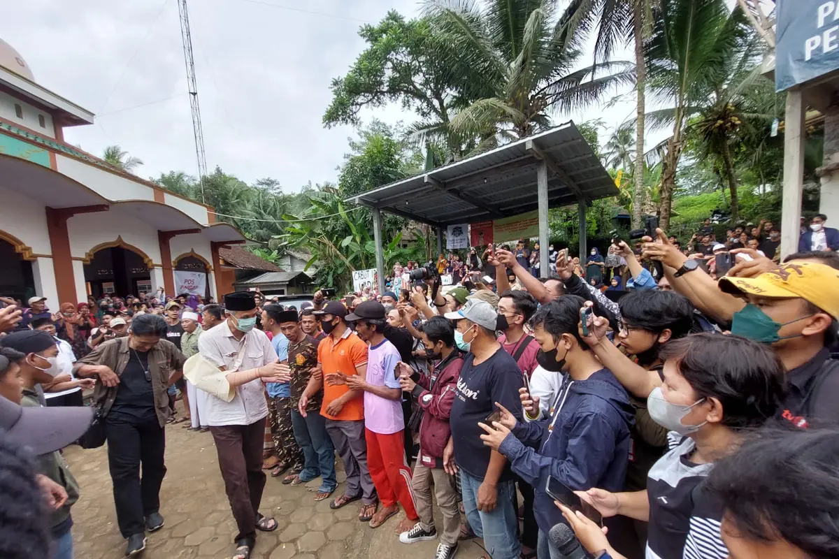 Ganjar Kembali Kunjungi Desa Wadas, Minta Maaf dan Dengarkan Langsung Keluhan Warga