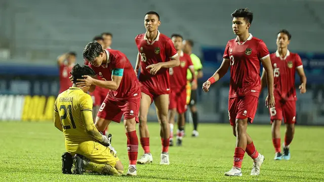 Kiper Timnas Indonesia U-23, Ernando Ari Sutaryadi.