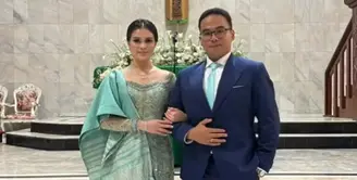 Setelah resmi tunangan, Chen Giovani dan Fritz Hutapea melangsungkan adat Partumpolon [@chengiovanis]