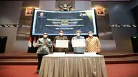 Penandatanganan nota kesepahaman antara Bursa Efek Indonesia (BEI) dengan Badan Pengelola Keuangan Haji (BPKH) pada Rabu, 24 November 2021 (Foto: BEI)