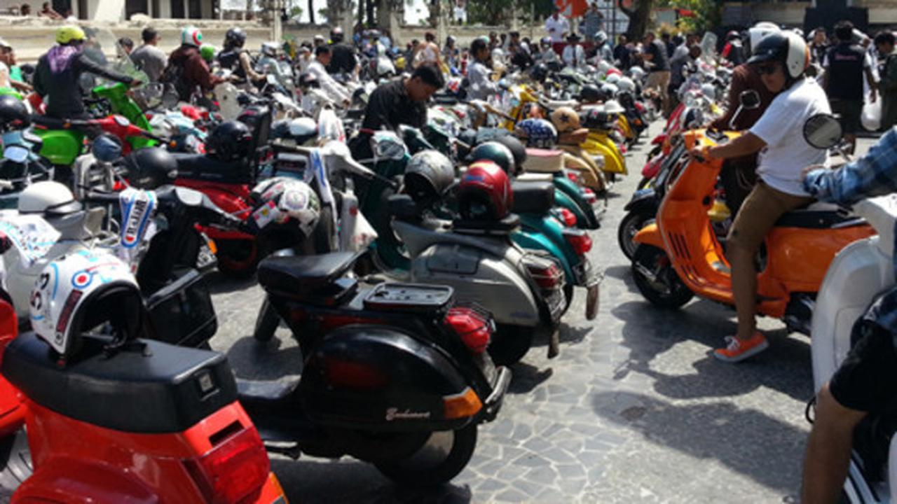 Vespa Mods Mayday Bali 2013 (Istimewa)