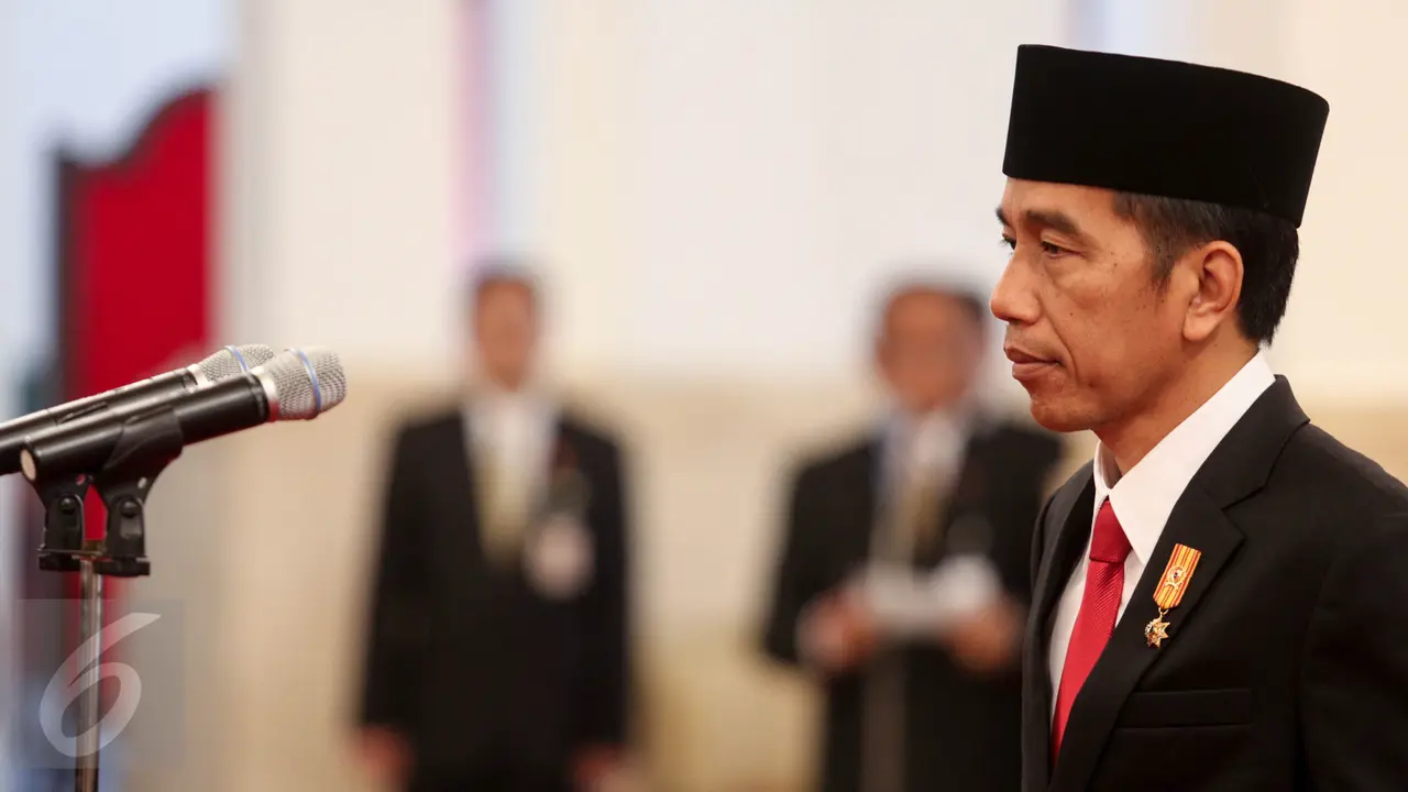 20150902-Teten Masduki Resmi Gantikan Luhut Sebagai Kepala Staf Presiden-Jakarta