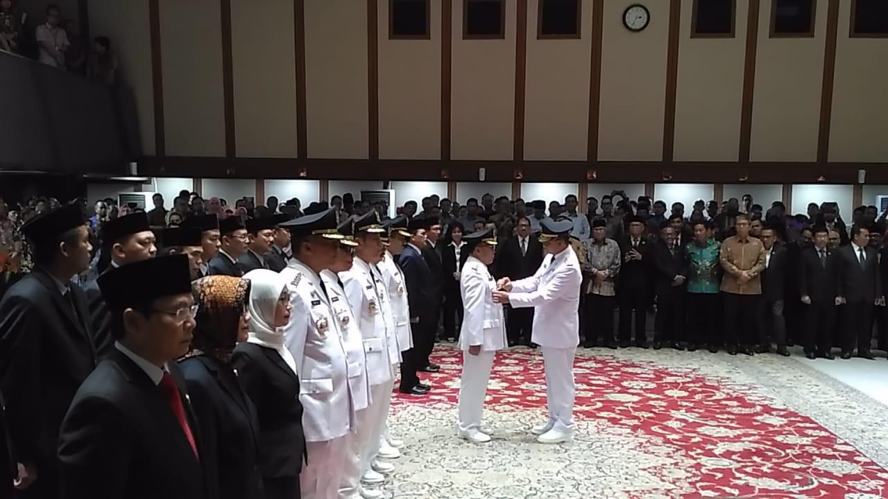 Anies Baswedan lantik sejumlah pejabat baru DKI di Balai  Kota DKI Jakarta (Delvira Hutabarat/Liputan6.com)