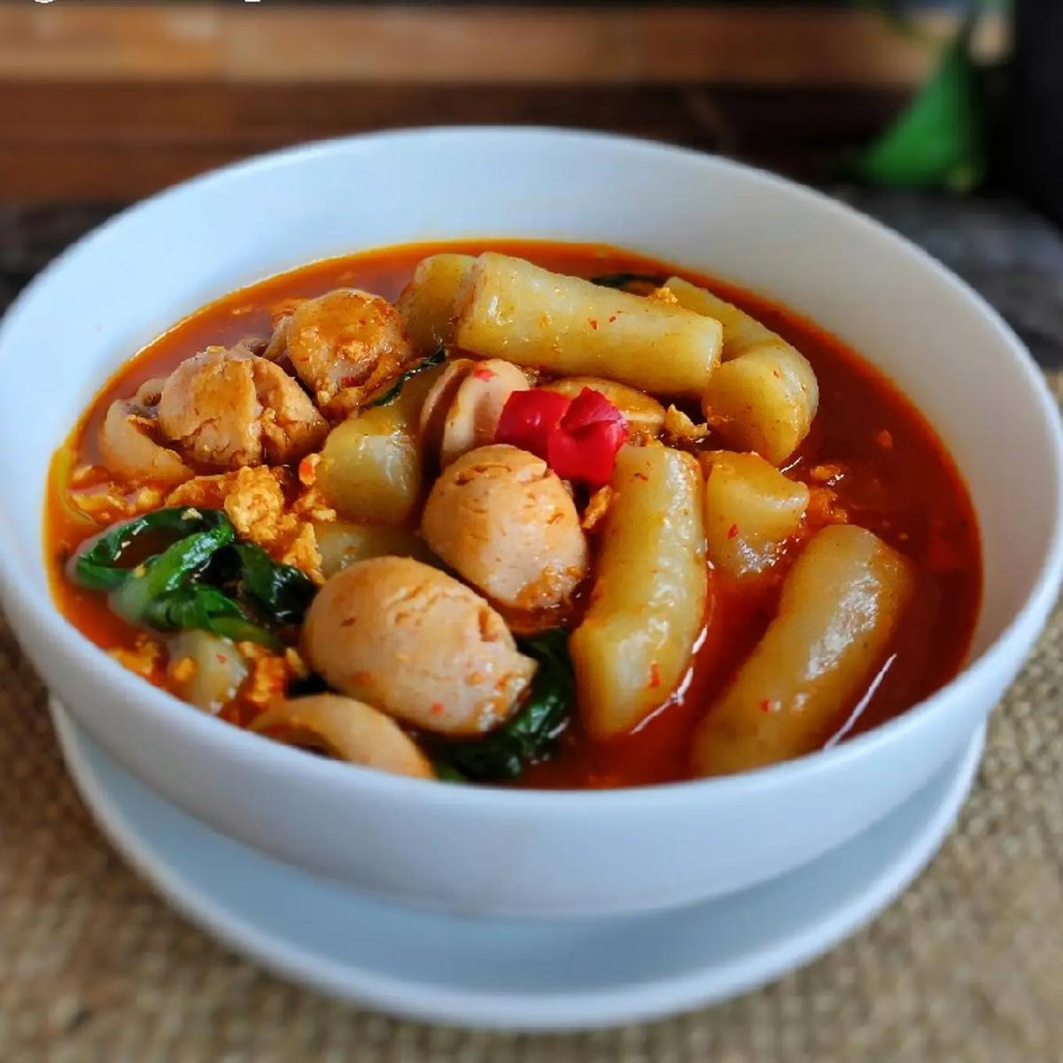 Ilustrasi Seblak Tteokbokki