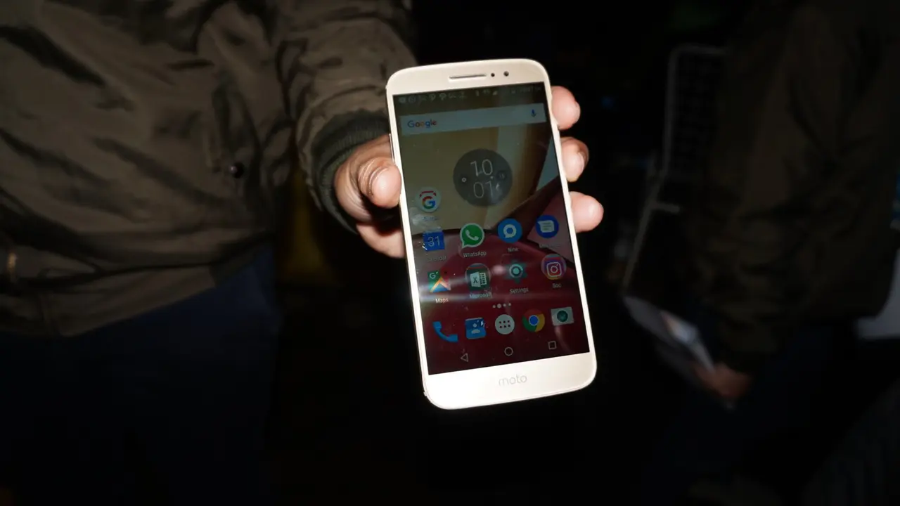 Moto M