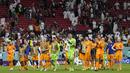 Skor 2-0 pun bertahan hingga akhir laga. Kemenangan Belanda atas Qatar tersebut berhasil mengantarkan belanda lolos ke babak 16 besar dengan predikat juara grup A Piala Dunia 2022. Skuad berjuluk Oranje itu sukses mengoleksi 7 poin. (AP/Lee Jin-man)