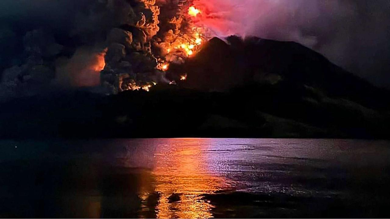 Kaleidoskop 2024: Deretan Foto Peristiwa Menghebohkan dan Bersejarah di Tanah Air