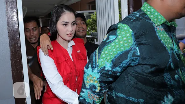 [Bintang] Sidang Jennifer Dunn