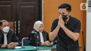 Terdakwa kasus pembunuhan berencana Brigadir Yosua Hutabarat, Richard Eliezer usai membacakan duplik atas replik Jaksa Penuntut Umum (JPU) di Pengadilan Negeri Jakarta Selatan, Kamis (2/2/2023). Sidang kasus dugaan pembunuhan berencana terhadap Nofriansyah Yosua Hutabarat alias Brigadir J hampir mencapai puncaknya. (Liputan6.com/Faizal Fanani)