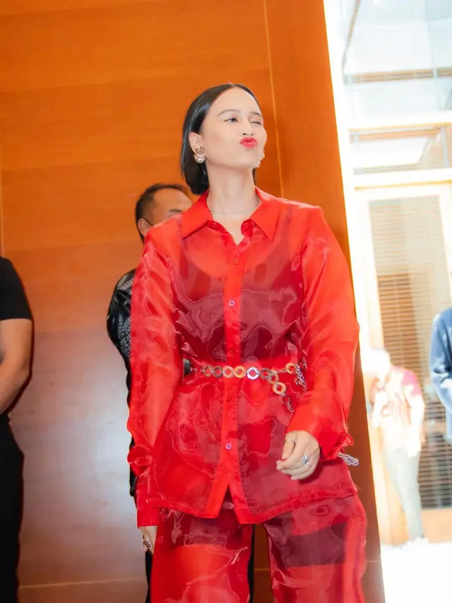 One Set Merah Transparan