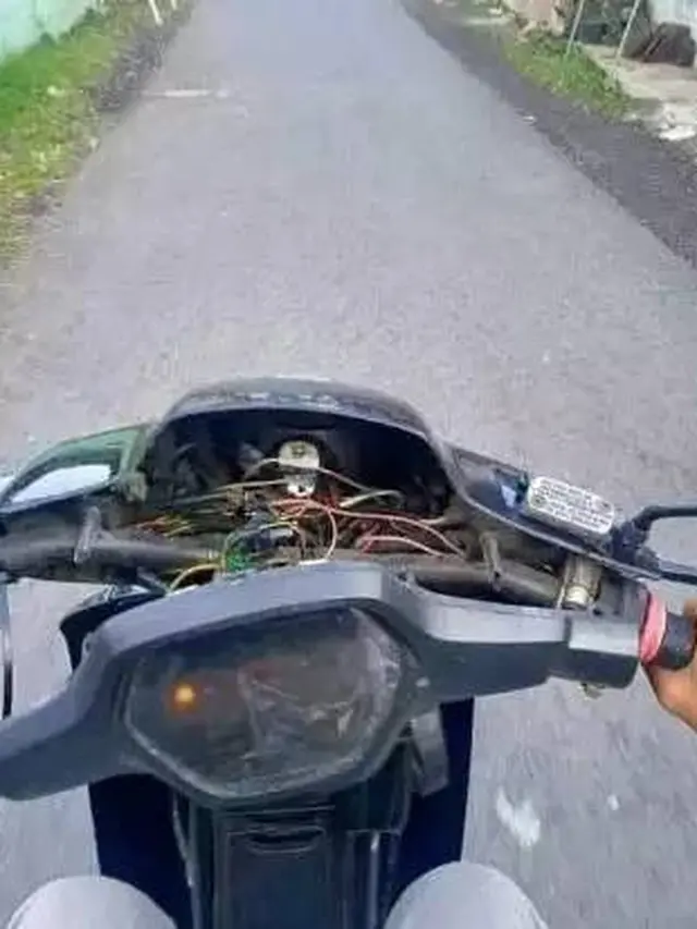 8 Momen Apes Benda yang Tiba-Tiba Rusak Ketika Dipakai Ini Bikin Jengkel