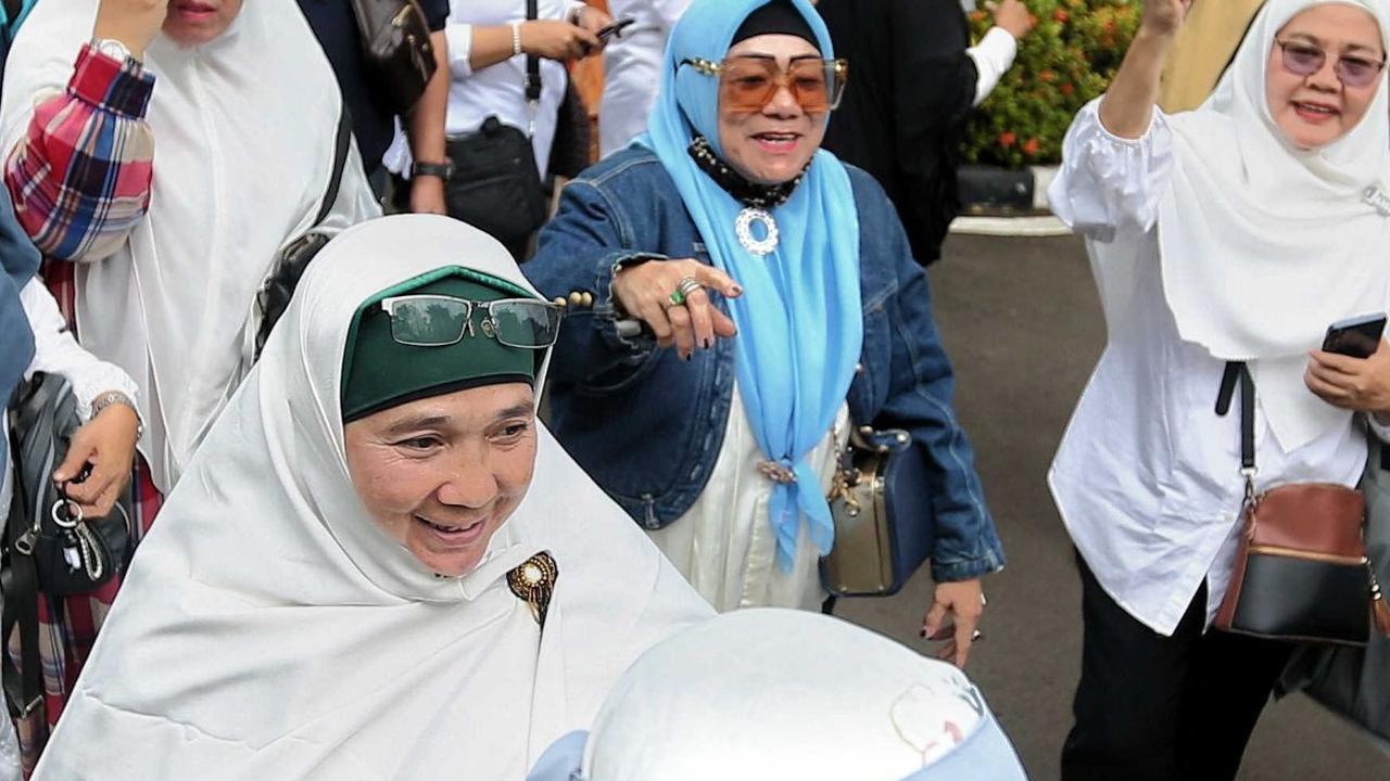 Diketahui, tim hukum Timnas Amin mulai menjalani Sidang Perselisihan Hasil Pemilihan Umum (PHPU) di Gedung MK, pada Rabu (27/3).&nbsp; Liputan6.com/Angga Yuniar