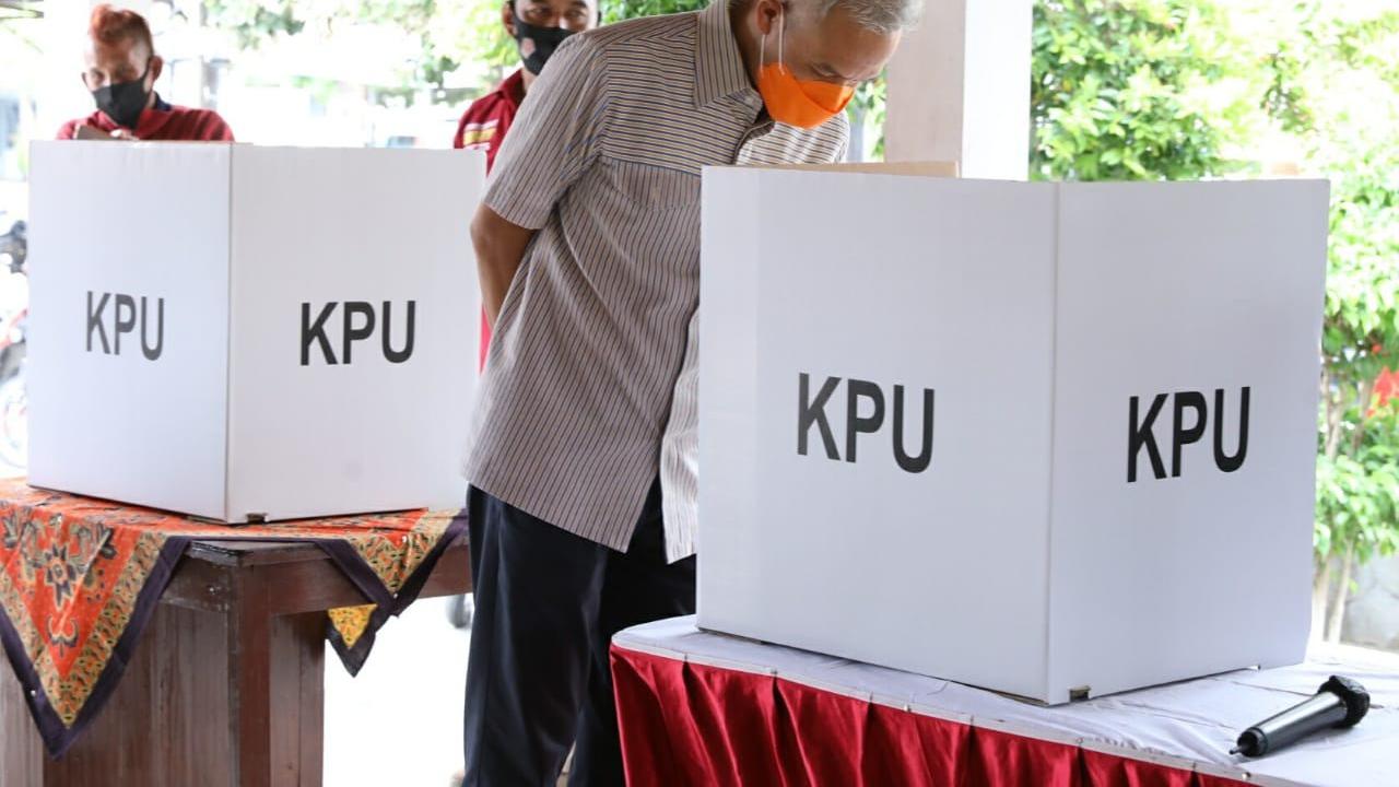 Ganjar Minta Masyarakat Taati Protokol Kesehatan