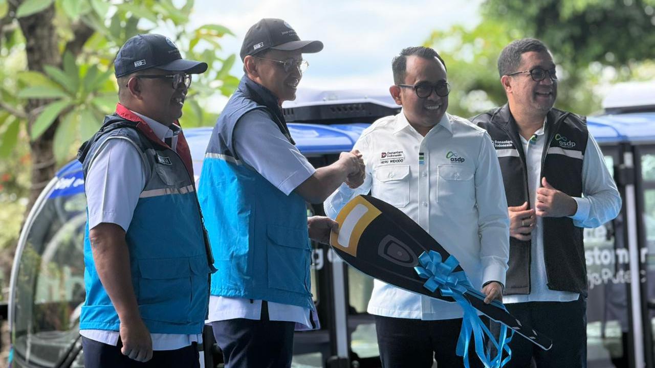 Jelang Mudik 2026, Jasaraharja Putera Serahkan Armada Shuttle Bus ke ASDP Antisipasi Lonjakan Penumpang