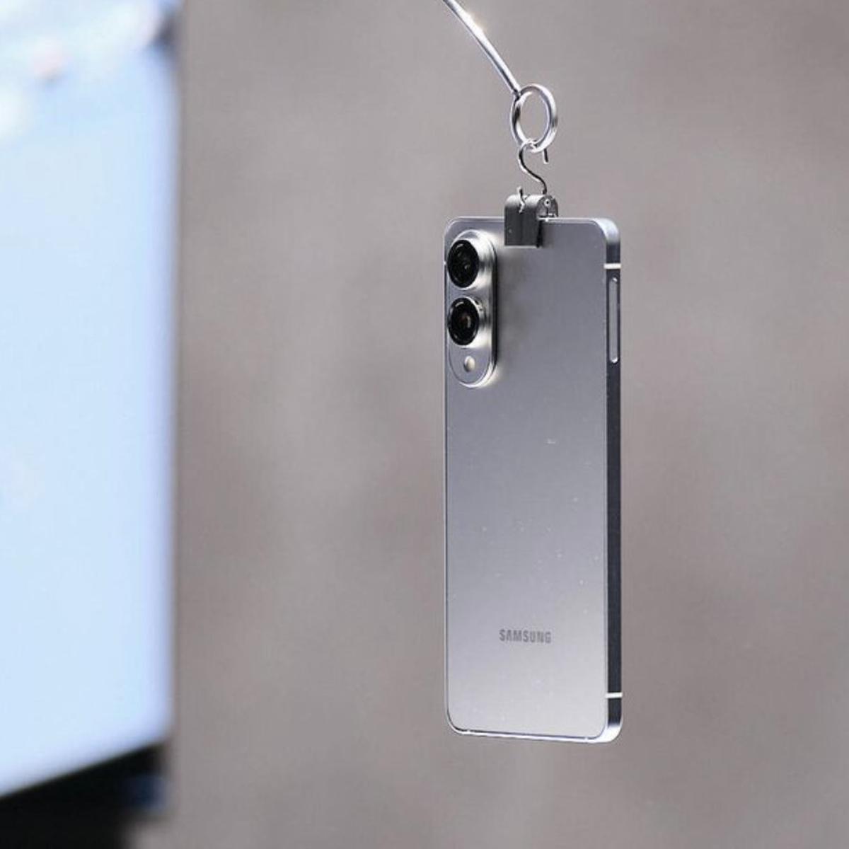 Penampakan Galaxy S25 Edge, HP Samsung Slim yang Bikin Penasaran