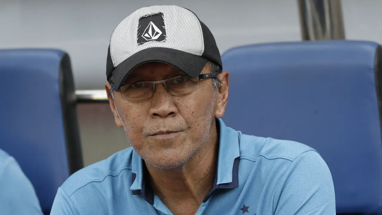 Bhayangkara  FC vs PSIS Semarang