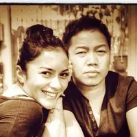 Beberapa hari ini, publik dikagetkan dengan perceraian pasangan selebriti Sandhy Sondoro dan Ade Sechan. (Instagram/@mssechan)