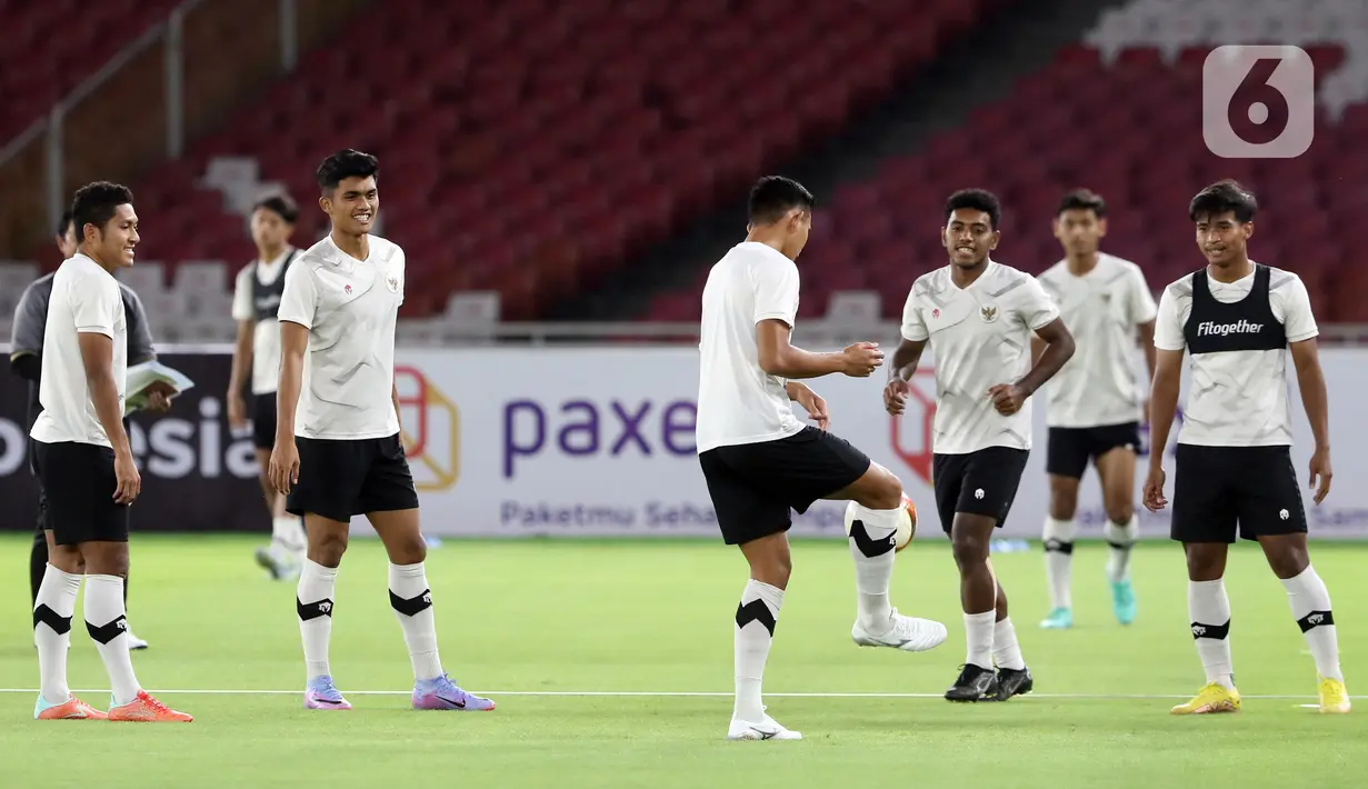 Indonesia U-22 akan berlaga melawan Lebanon U-22 pada Jumat (14/4) dan Minggu (16/4) mendatang. (Liputan6.com/Helmi Fithriansyah)