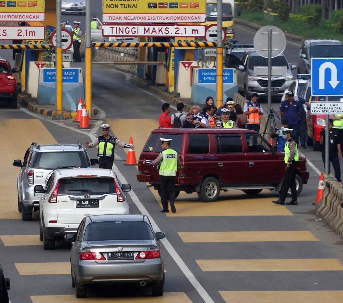 Korlantas Polri memastikan pelat kode dewa &lsquo;ZZ&rsquo; tidak bebas dari aturan ganjil - genap (gage) yang berlaku pada sejumlah ruas jalan.