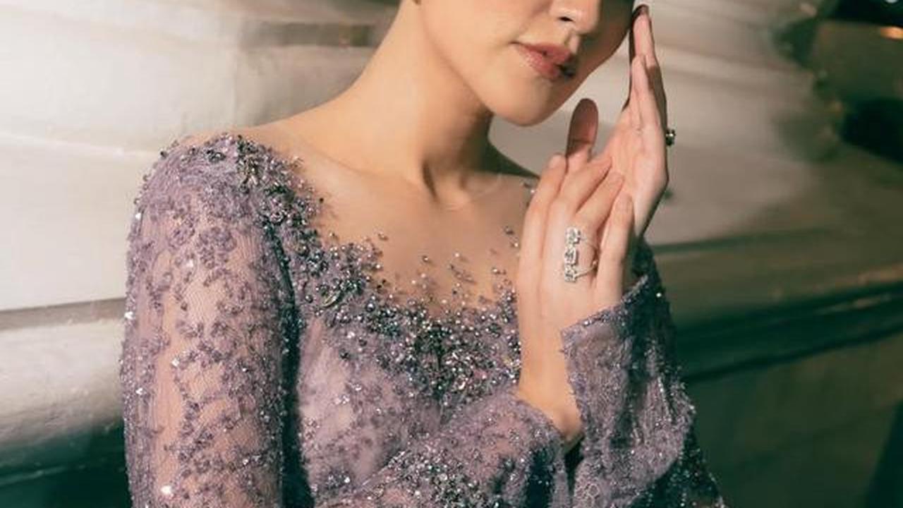 10 Model Rambut Panjang Simpel ala Raisa, Tampil Elegan dan Mudah Ditiru