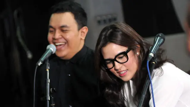 Tulus dan Raisa