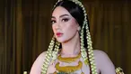 Menggelar pesta Halloween, Celine Evangelista menyiapkan kostum terbaiknya. Mantan istri Stefan William ini tampil memukau dengan dandanan ala Nyi Roro Kidul. Totalitas, ia juga mengenakan rangkaian bunga melati di atas kepala.(Liputan6.com/IG/@firdajeanhair)