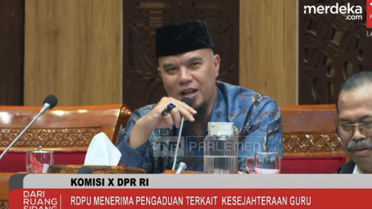 Momen Akur Ahmad Dhani & Once di DPR, Duduk Sebelah Nyanyi Lagu Dewa19 'Hadapi dengan Senyuman' Depan Para Guru