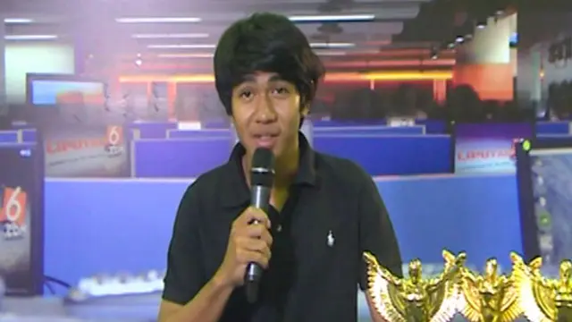 Nugraha Pengunjung dan Peserta Presenter di Indonesia Broadcaster Expo 2013