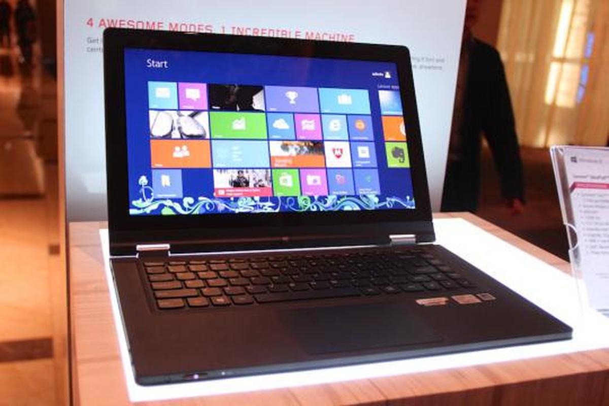 Peluncuran Ultrabook Lenovo IdeaPad Yoga 