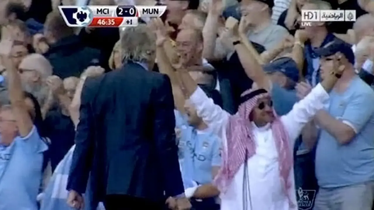 fans-arab-130923c.jpg
