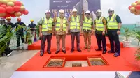 PT Trimitra Propertindo Tbk (Trimitraland) melakukan prosesi topping off The Canary Serpong.