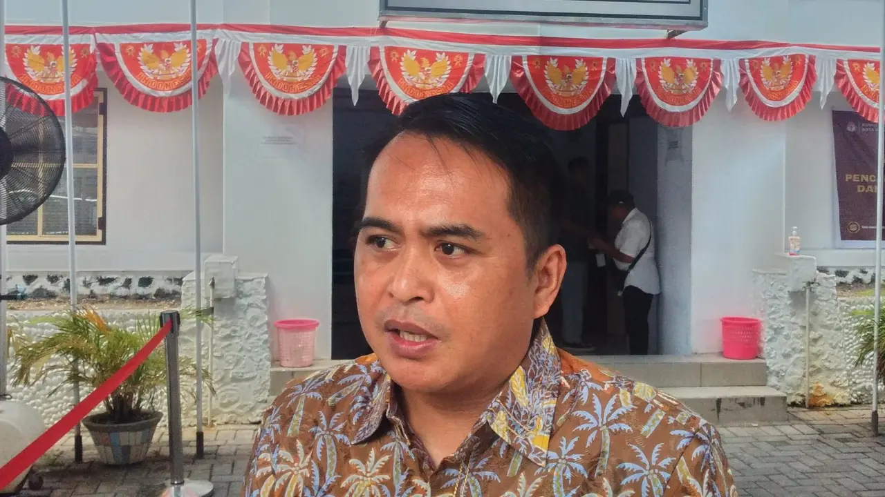 Ketua KPU Manado Ferley B Kaparang.