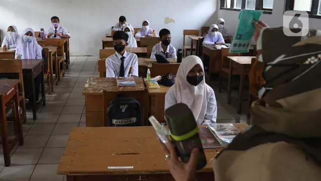 FOTO: Pemberlakuan Pembelajaran Tatap Muka Terbatas di Depok