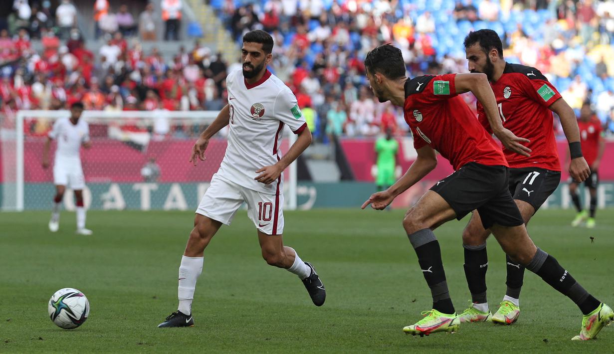 Hassan Al-Haydos merupakan pemain dengan caps terbanyak di Grup A Piala Dunia 2022. Ia telah membukukan 168 caps bersama Timnas Qatar. Al-Haydos pernah membawa timnya memenangi Piala Asia 2019 dan Arabian Gulf Cup 2014. Sementara di klub, ia merupakan bagian penting di Al-Sadd. Pria 31 tahun itu telah menyabet beberapa gelar domestik hingga Asia bersama timnya. (AFP/Denour)