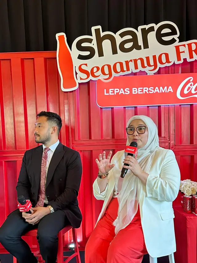 Kolaborasi Coca-Cola dan Bobby Saputra Ajak Gen Z Bangun Koneksi yang Lebih Autentik