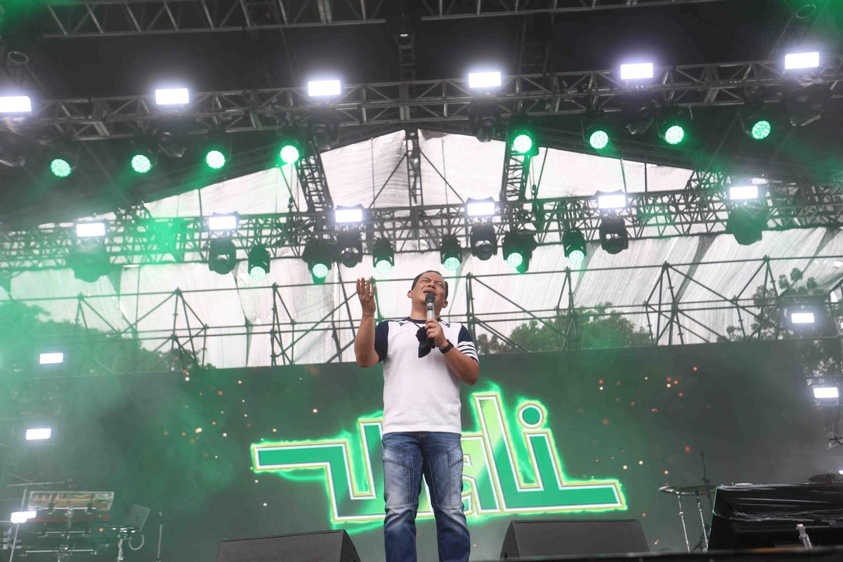 FOTO: Wali Hadirkan Nuansa Religius Jelang Buka Puasa di KLBB Festival 2026