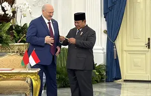 Prabowo Diberi Hadiah Tak Biasa dari Presiden Belarus