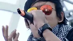 Dadali membawakan lagu Berikan Ampunanmu dalam acara inBox SCTV (13/07/2014).