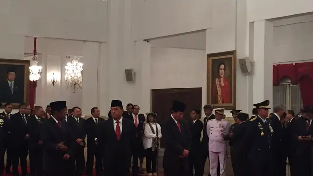 Presiden Jokowi lantik Moeldoko, Idrus Marham, Agum Gumelar dan Marsdya Yuyu Sutisna