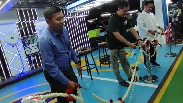 Peresmian EV Charging Station di Zona Biru Basement 1 Mall Kota Kasablanka