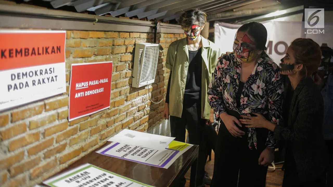 Membahas Indonesia di Hari Demokrasi Internasional