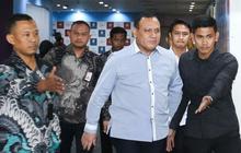 Kuasa Hukum Pastikan Firli Bahuri di Jakarta: Masih Olahraga Bulutangkis & Ikut Pengajian