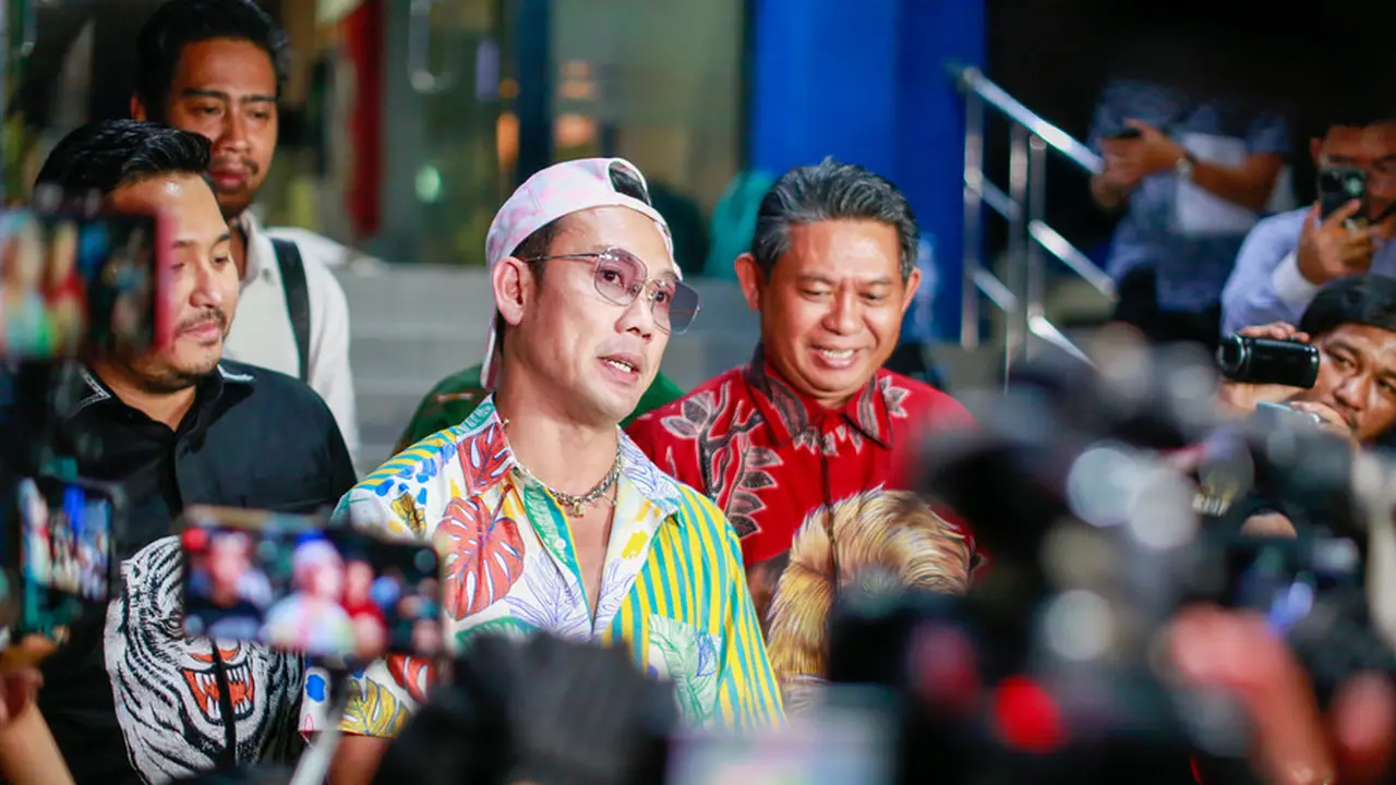 Denny Sumargo laporkan Verny Hasan