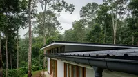 9 Solusi Talang Air Rumah Tersumbat Daun Tanpa Harus Naik Atap, Praktis dan Aman