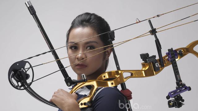 Dellie Threesyadinda, Panahan